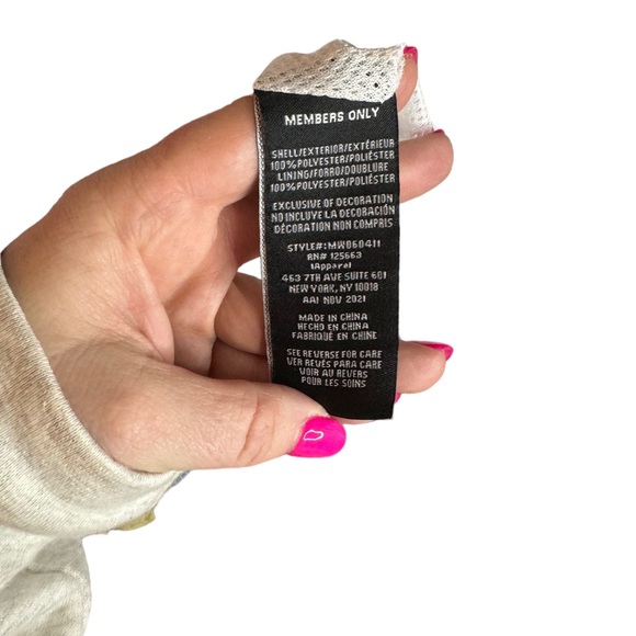 Members Only x Looney Tunes Windbreaker Jacket Space Jam Tune Squad - Picture 6 of 6